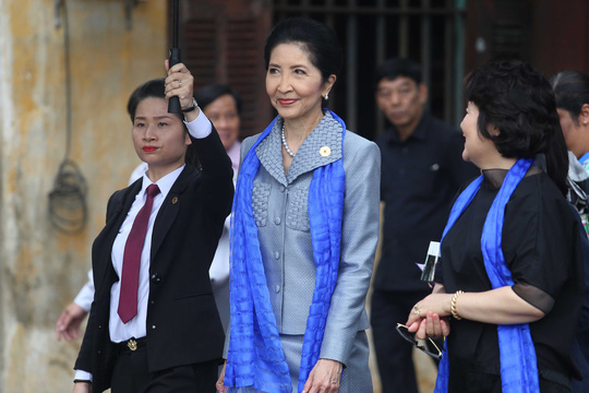 Những bóng hồng APEC